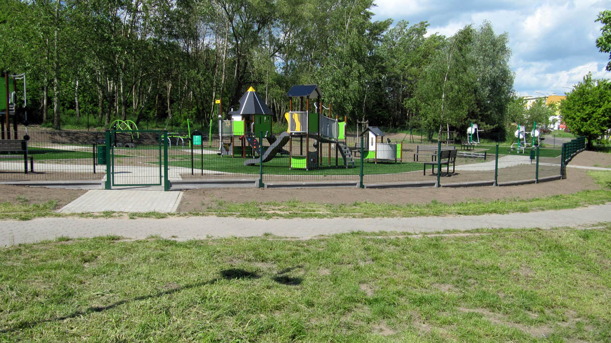 Prace ziemne, makroniwelacje, drogi z kostki brukowej